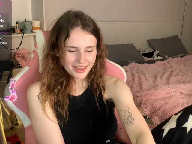 MilaElin live cam on BongaCams