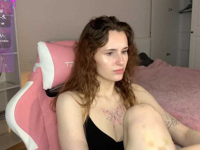 MilaElin live cam on BongaCams