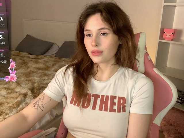 MilaElin live cam on BongaCams