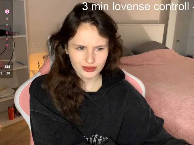 MilaElin live cam on BongaCams