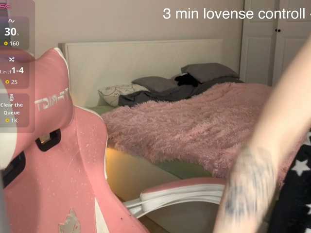 MilaElin live cam on BongaCams