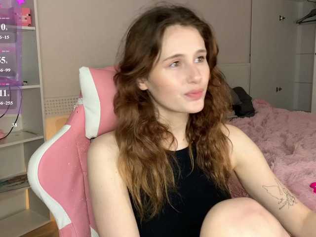 MilaElin live cam on BongaCams