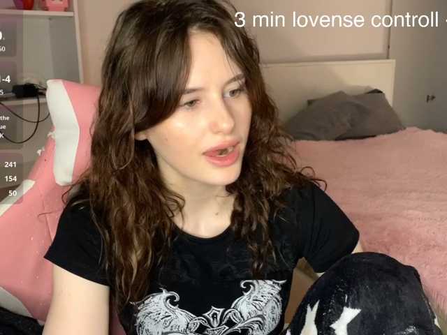 MilaElin live cam on BongaCams