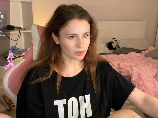 MilaElin live cam