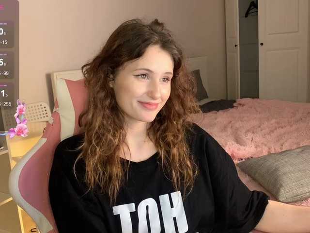 MilaElin live cam on BongaCams