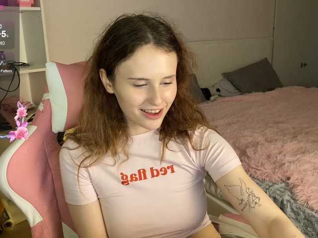 MilaElin live cam on BongaCams
