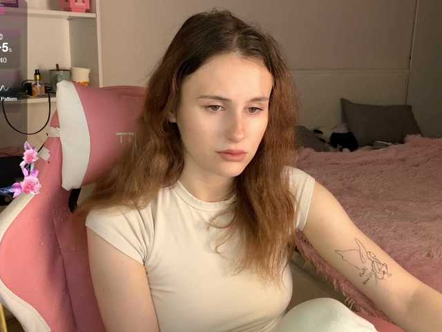 MilaElin live cam on BongaCams