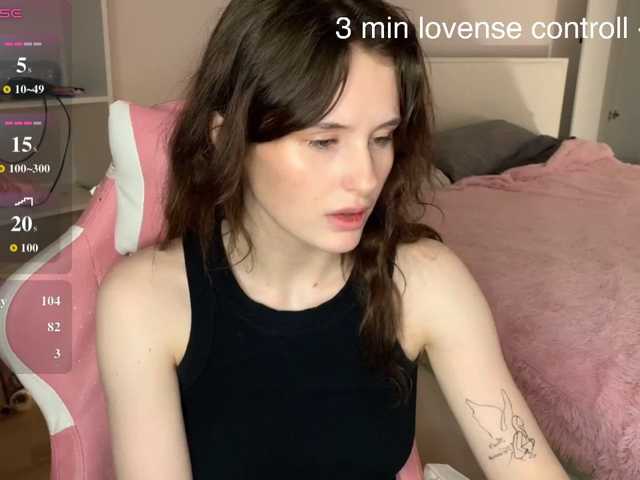 MilaElin live cam on BongaCams
