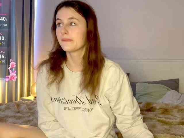 MilaElin webcam