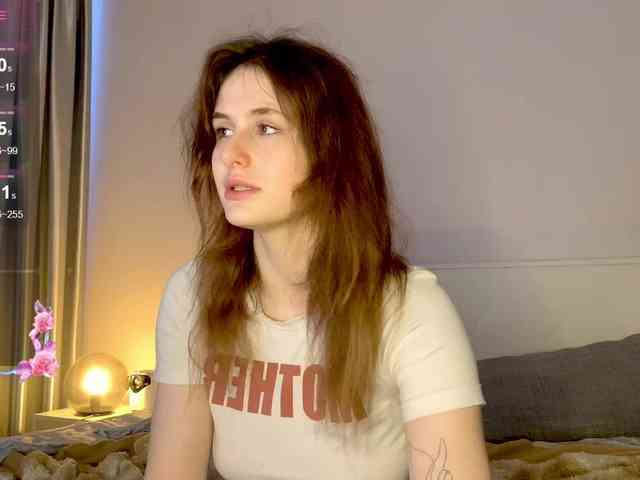MilaElin webcam