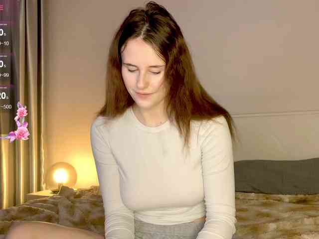 MilaElin webcam
