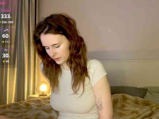MilaElin webcam