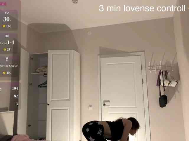 MilaElin — live female cam on BongaCams