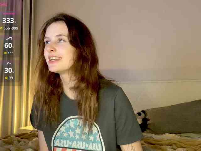 MilaElin webcam