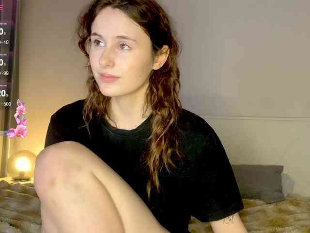 MilaElin webcam