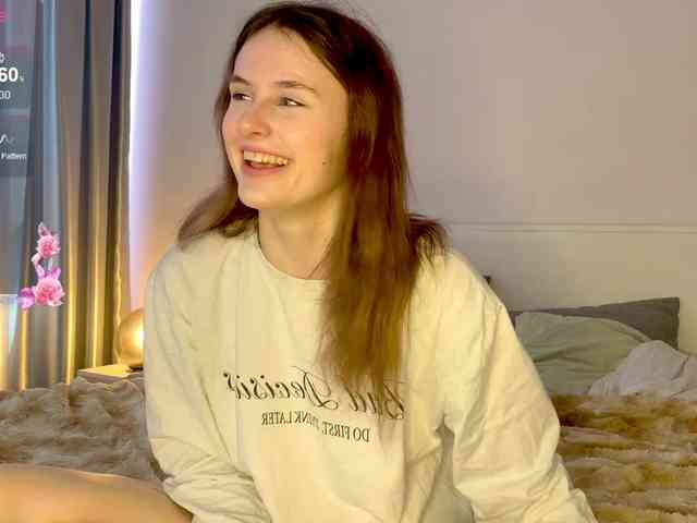 MilaElin webcam