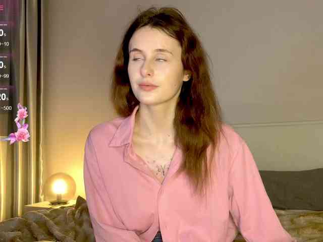 MilaElin webcam