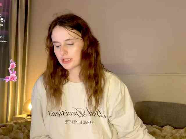 MilaElin webcam