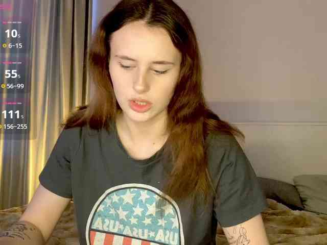 MilaElin webcam