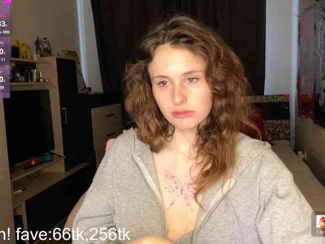 MilaElin webcam
