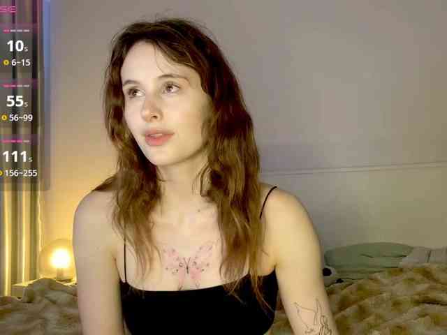 MilaElin webcam