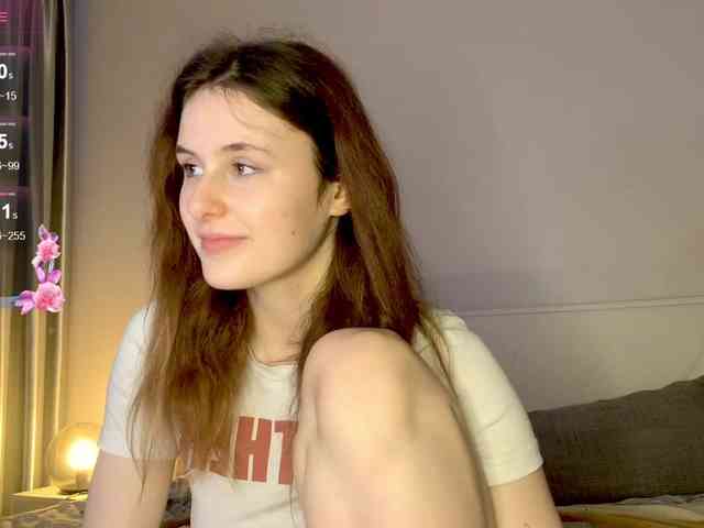MilaElin webcam