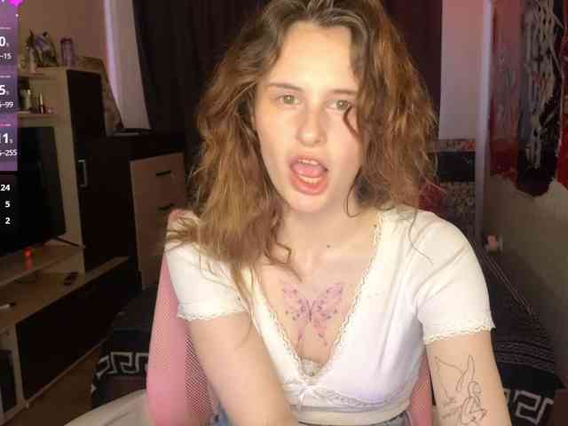 MilaElin webcam