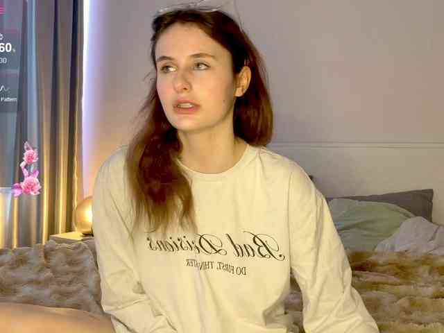 MilaElin webcam
