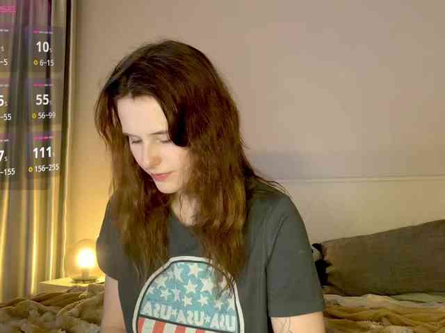 MilaElin webcam