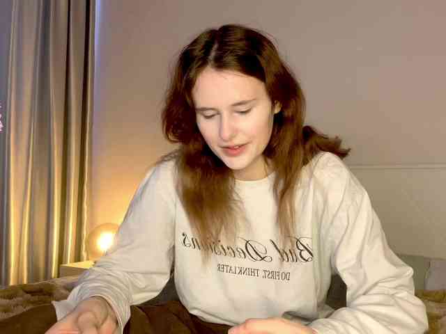 MilaElin webcam