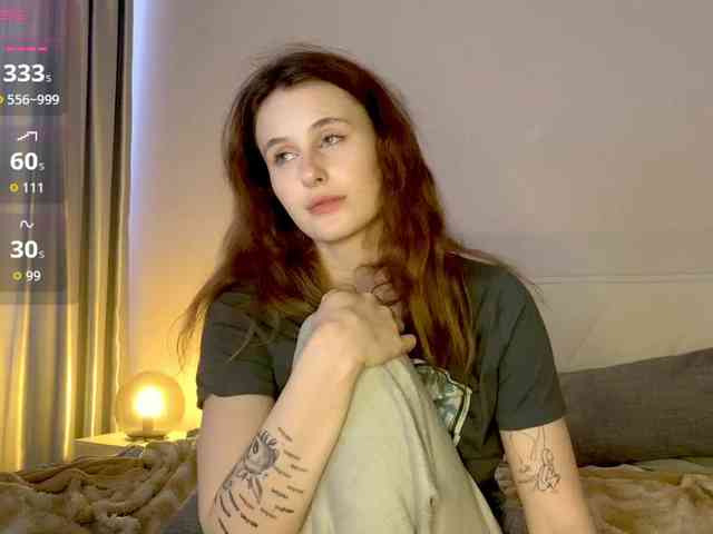 MilaElin webcam