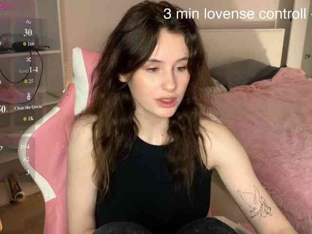 MilaElin webcam