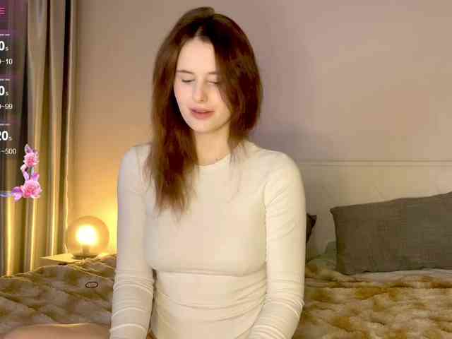 MilaElin webcam