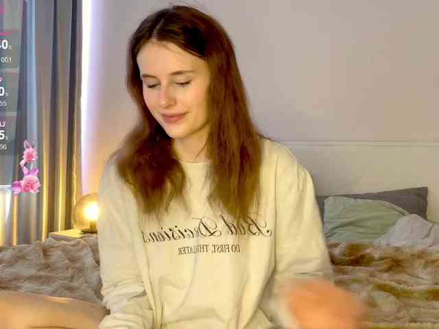 MilaElin webcam