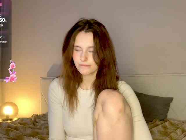 MilaElin webcam