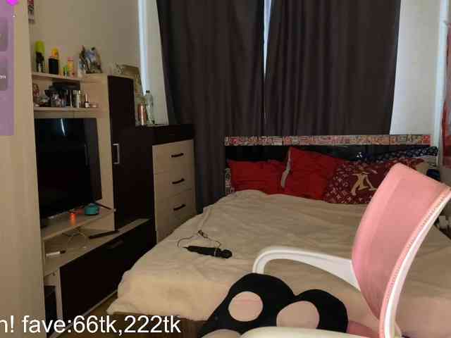 MilaElin webcam