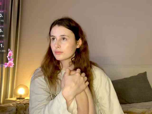 MilaElin webcam