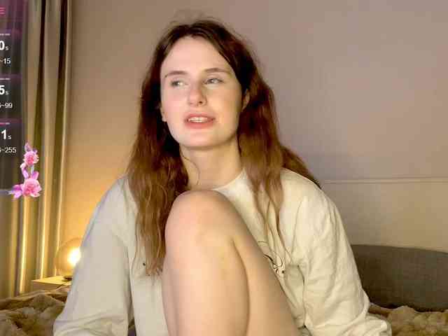 MilaElin webcam