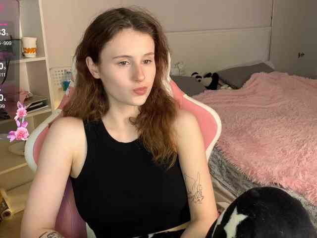 MilaElin webcam