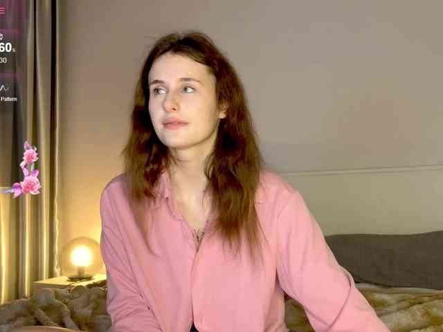 MilaElin webcam