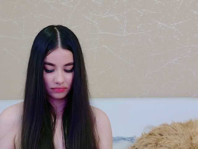 miadunoff live cam on BongaCams