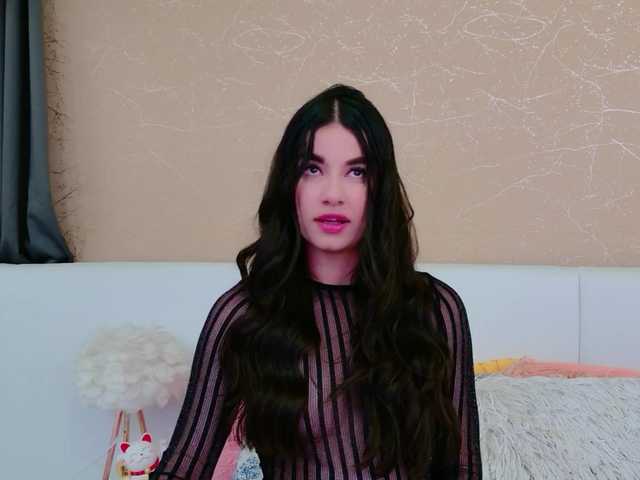 miadunoff's BongaCams show and profile