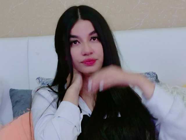 miadunoff live cam on BongaCams