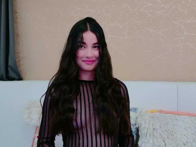 miadunoff's BongaCams show and profile