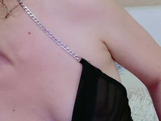 miadunoff live cam on BongaCams