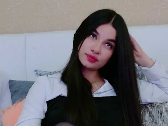 miadunoff live cam on BongaCams