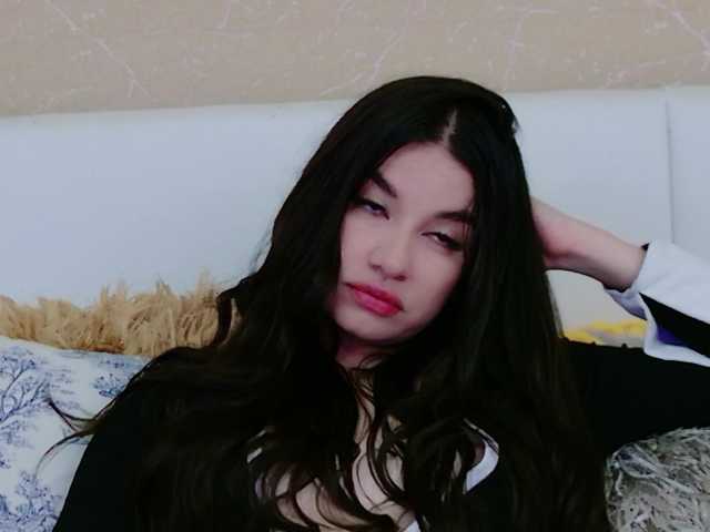 miadunoff live cam on BongaCams