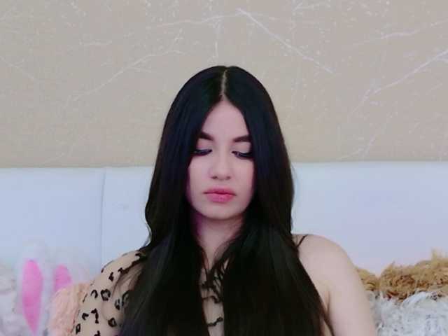 miadunoff live cam on BongaCams