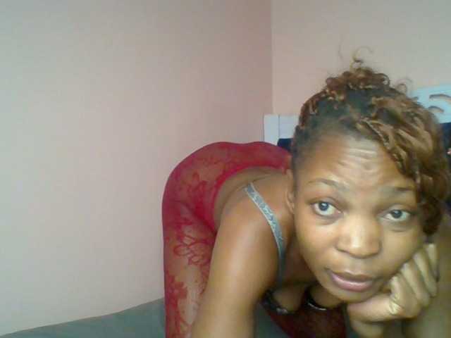 brianna254 live cam on BongaCams