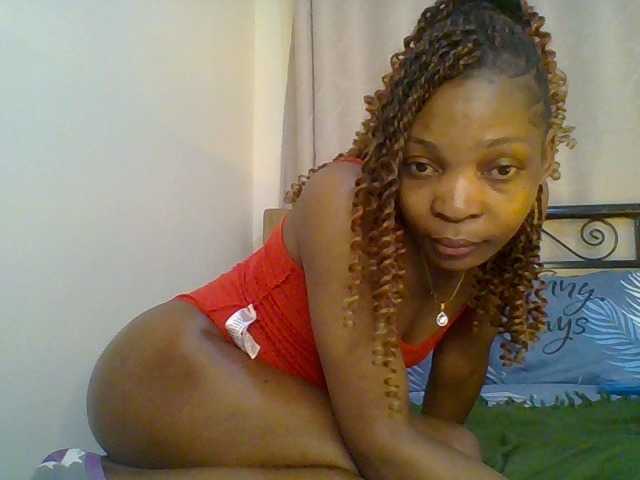 brianna254 live cam on BongaCams
